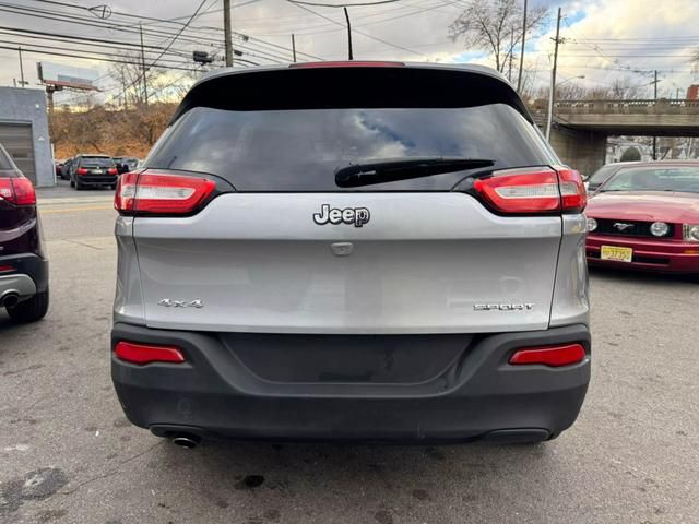 2014 Jeep Cherokee Sport