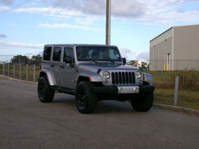 2014 Jeep Wrangler Unlimited Sahara