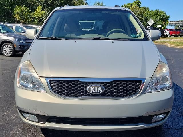 2014 Kia Sedona LX