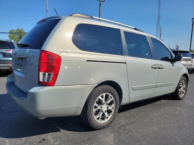 2014 Kia Sedona LX