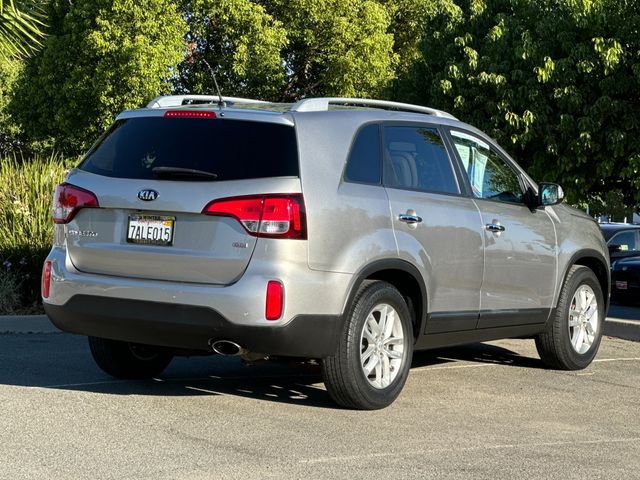 2014 Kia Sorento LX