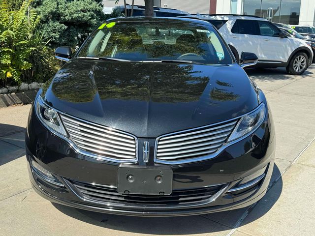 2014 Lincoln MKZ Base