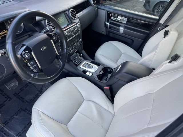 2014 Land Rover LR4 LUX