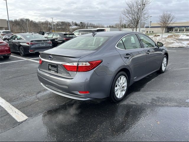 2014 Lexus ES Hybrid 300h