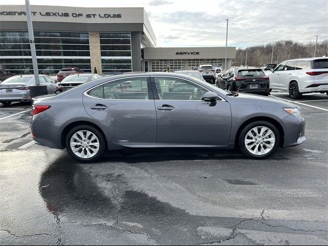 2014 Lexus ES Hybrid 300h