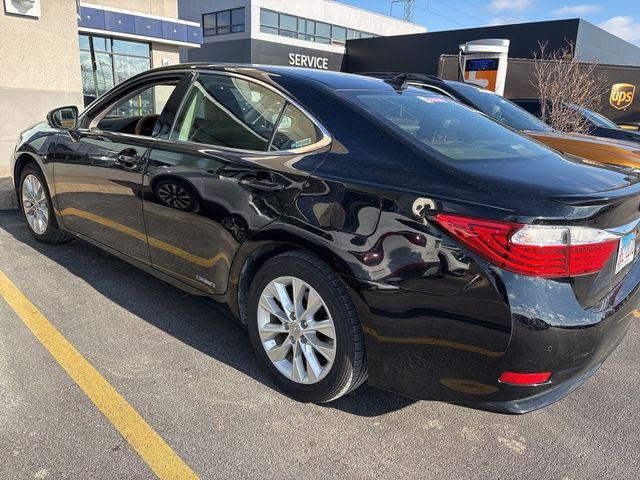 2014 Lexus ES Hybrid 300h