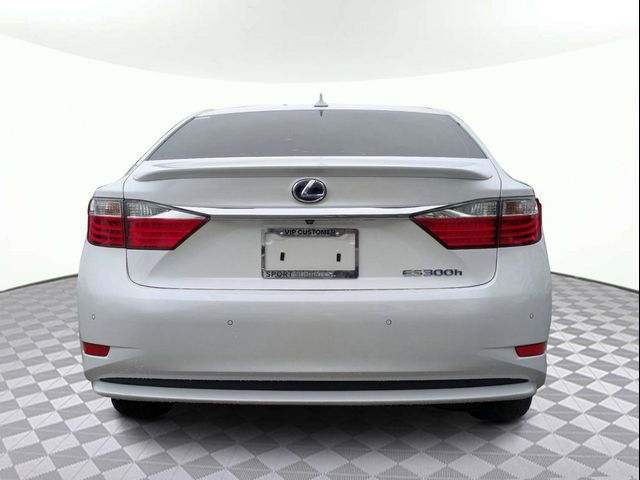 2014 Lexus ES Hybrid 300h