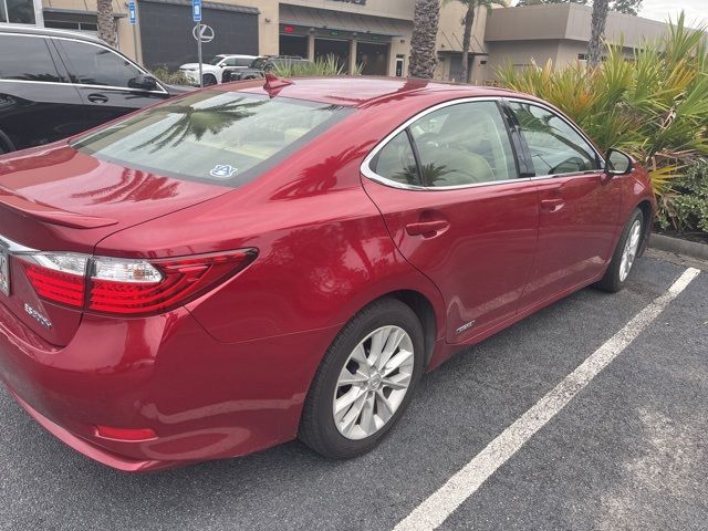 2014 Lexus ES Hybrid 300h