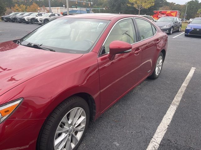 2014 Lexus ES Hybrid 300h