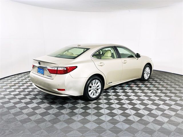 2014 Lexus ES Hybrid 300h