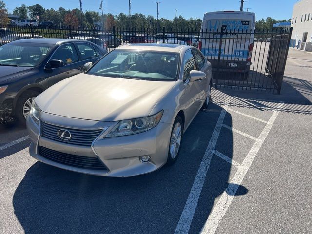 2014 Lexus ES Hybrid 300h