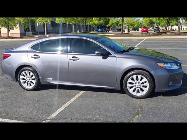 2014 Lexus ES Hybrid 300h