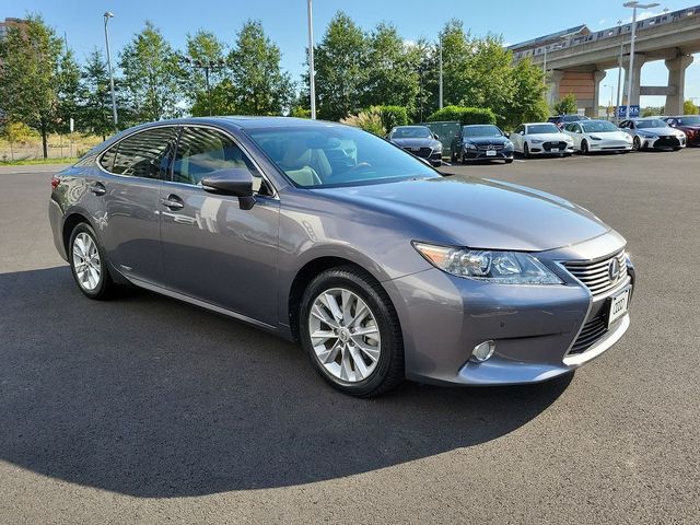 2014 Lexus ES Hybrid 300h