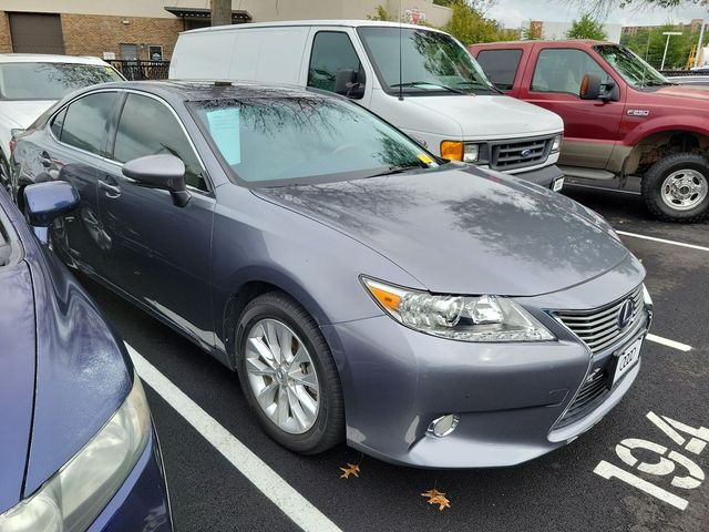 2014 Lexus ES Hybrid 300h