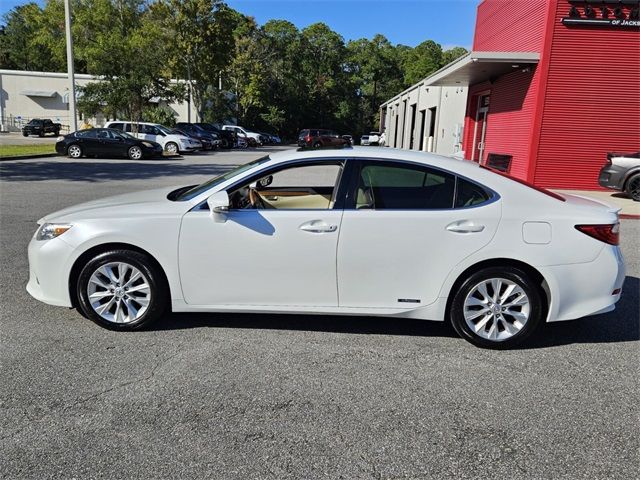 2014 Lexus ES Hybrid 300h