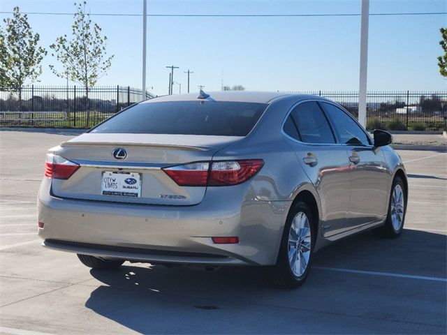 2014 Lexus ES Hybrid 300h