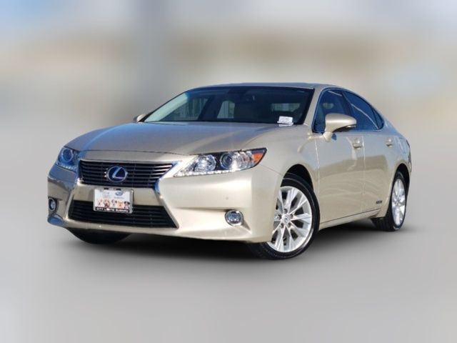 2014 Lexus ES Hybrid 300h