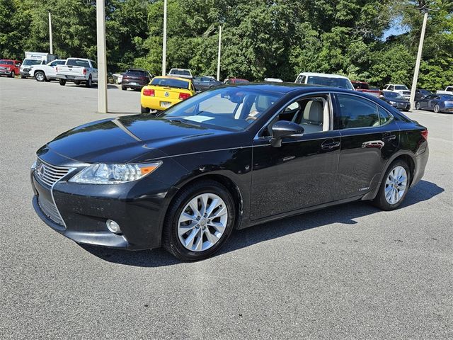 2014 Lexus ES Hybrid 300h