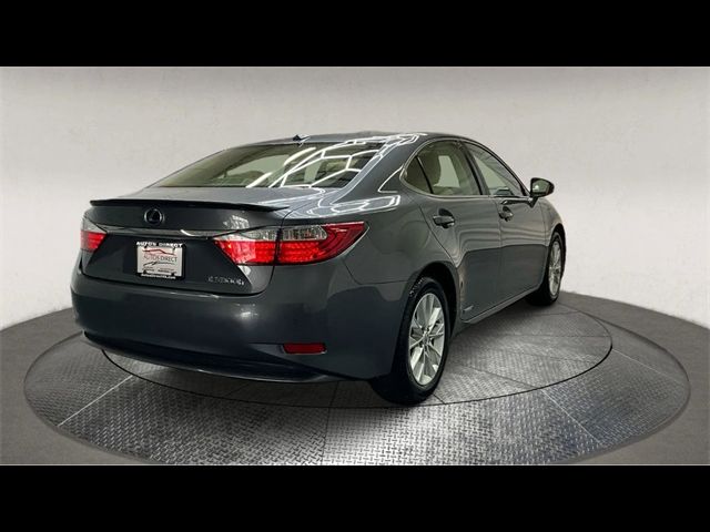 2014 Lexus ES Hybrid 300h