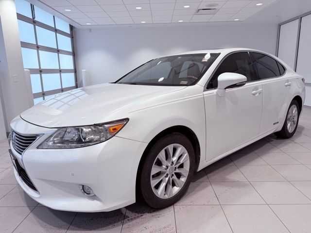 2014 Lexus ES Hybrid 300h