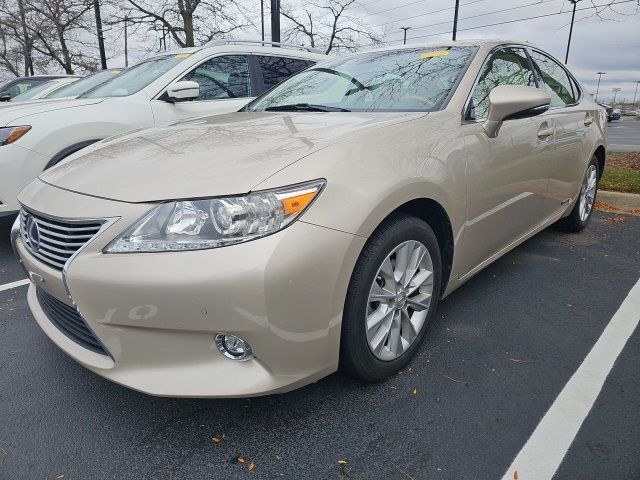 2014 Lexus ES Hybrid 300h