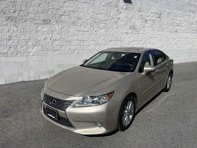 2014 Lexus ES Hybrid 300h