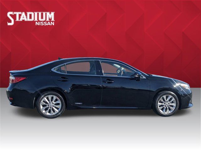 2014 Lexus ES Hybrid 300h