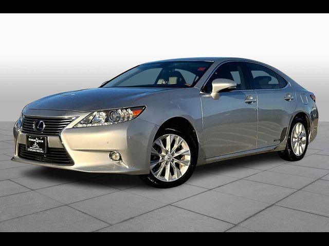 2014 Lexus ES Hybrid 300h