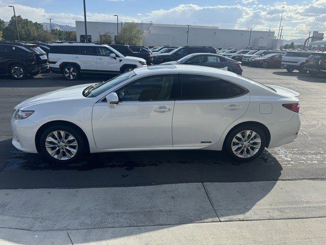 2014 Lexus ES Hybrid 300h