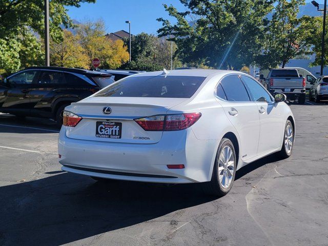 2014 Lexus ES Hybrid 300h