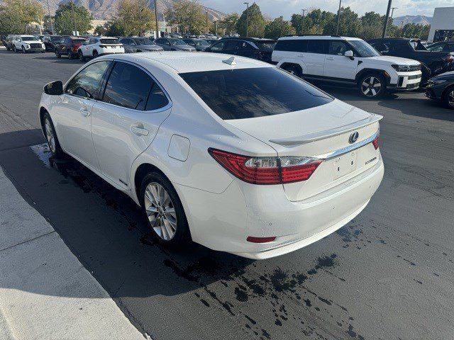 2014 Lexus ES Hybrid 300h