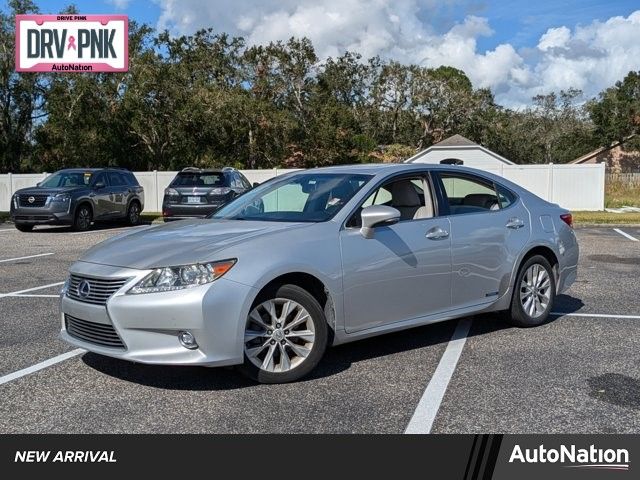 2014 Lexus ES Hybrid 300h