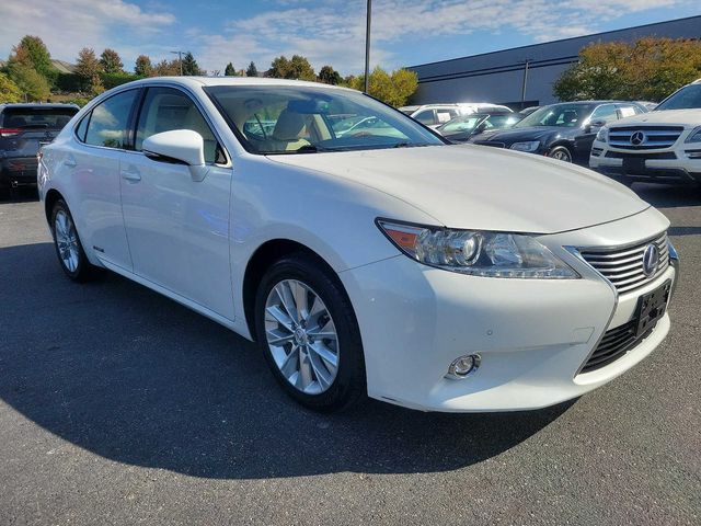 2014 Lexus ES Hybrid 300h