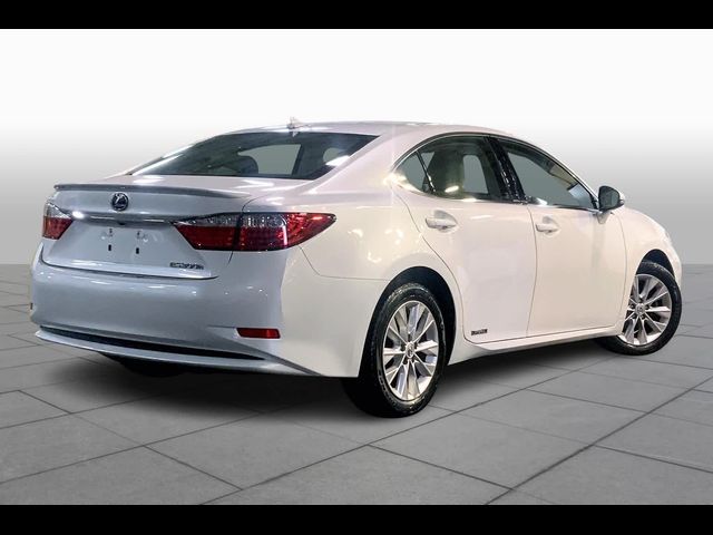 2014 Lexus ES Hybrid 300h