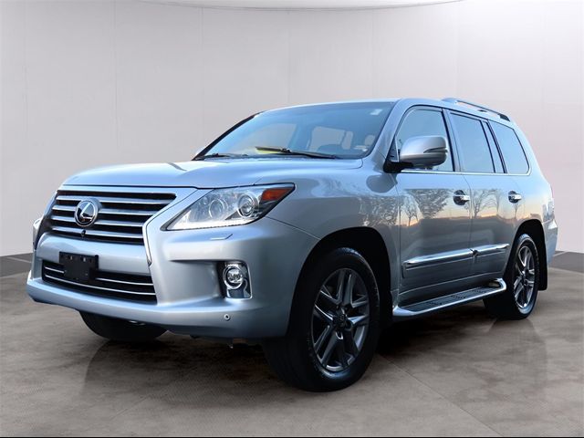 2014 Lexus LX 570