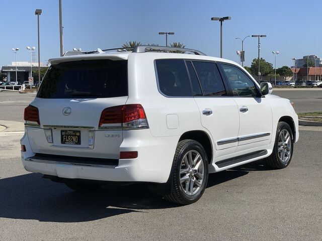 2014 Lexus LX 570