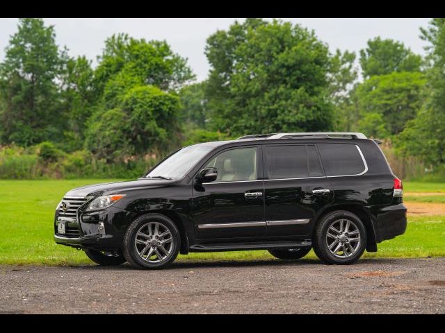 2014 Lexus LX 570