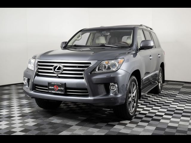 2014 Lexus LX 570