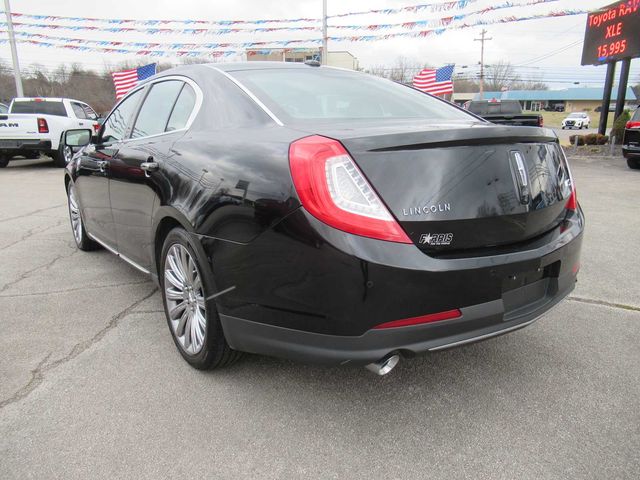 2014 Lincoln MKS Base