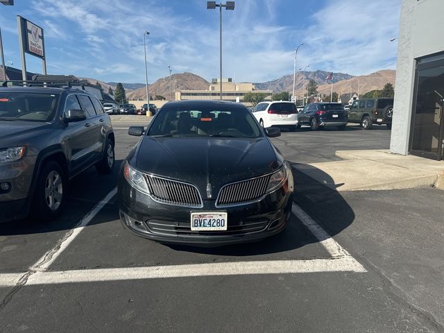 2014 Lincoln MKS Base