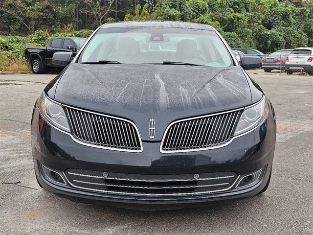 2014 Lincoln MKS Base