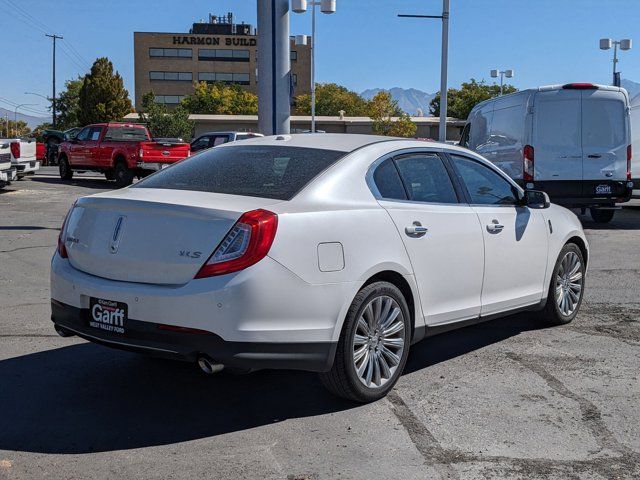 2014 Lincoln MKS Base