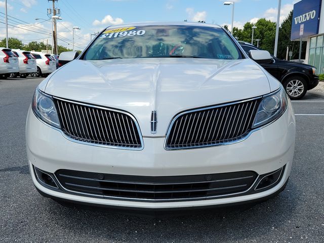 2014 Lincoln MKS Base