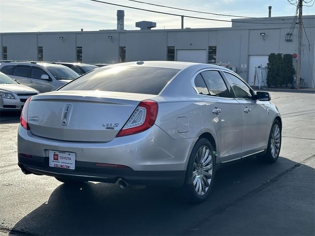 2014 Lincoln MKS Base