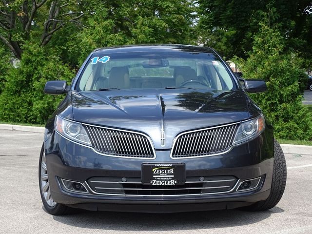 2014 Lincoln MKS Base