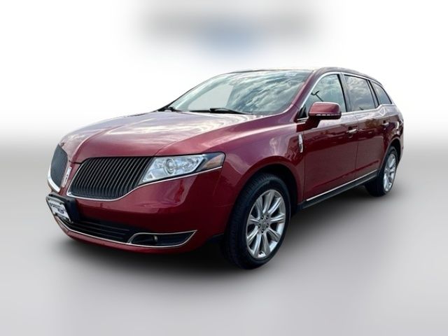 2014 Lincoln MKT Base