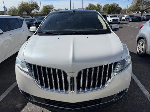 2014 Lincoln MKX Base