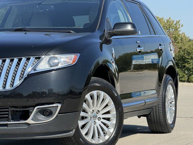 2014 Lincoln MKX Base