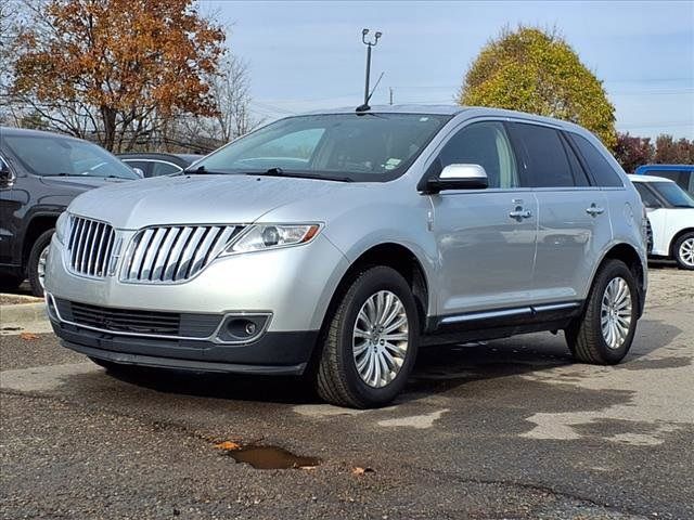 2014 Lincoln MKX Base