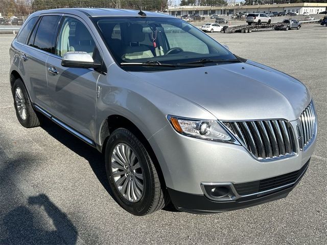 2014 Lincoln MKX Base